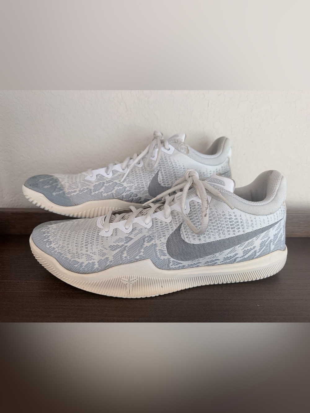 Nike Kobe Mamba Rage Pure Platinum Men Sneakers 908972-100 Size 10.5 - Picture 7 of 11